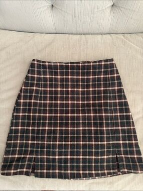 Plaid Mini Skirt in Dark Green
